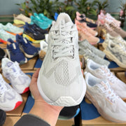 ASICS NOVABLAST 5 LE White Running Shoes