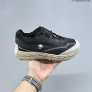 Descente TERRAIND Low-Top Hiking Shoes