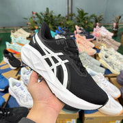 ASICS NOVABLAST 5 LE Black and White Running Shoes