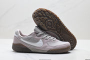 Nike Terra Manta Sneakers in Grey and White