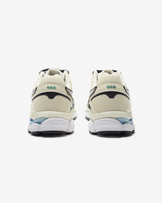 ASICS GEL-CUMULUS 16 - IVORY/ PURE SILVER