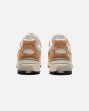 NEW BALANCE 'MADE IN USA' 992 - SWEETCARAMEL