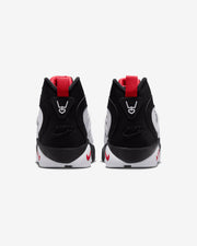 NIKE AIR DIAMOND TURF II - BLACK/ WHITE/ FIRE RED