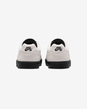 NIKE SB MALOR - LIGHT OREWOOD BROWNN/ TEAM RED