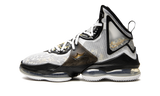 LeBron 19 "Royalty" CZ0203 100