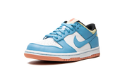 DUNK LOW SE KYR (GS) "Kyrie Irving - Baltic Blue" DN4179 400
