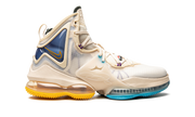 LeBron 19 "Minneapolis Lakers" DC9339 200