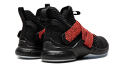 Lebron Soldier 12 GS "Bred" AA1352 003