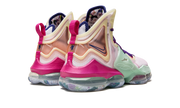 LeBron 19 "Valentine's Day" DH8459 900