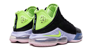 LeBron 19 Low "Black / Ghost Green" DO9829 001